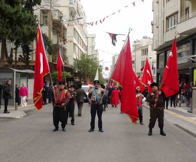 Kilis'te düşman işgalinden kurtuluşun 104. yılı için kortej yürüyüşü düzenlendi