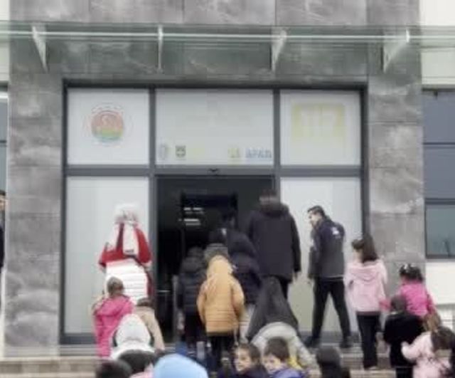 Kumçatı Necip Fazıl Kısakürek İlkokulu Öğrencileri Şırnak 112 Acil Çağrı Merkezi'ni Ziyaret Etti