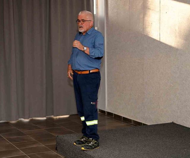 Kuşadası Belediyesi Temizlik İşleri Sürücülerine Güvenli Sürüş Eğitimi