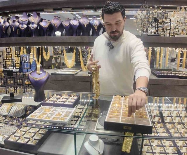 Kuyumcukent esnafı yılsonuna özel işçilikte yüzde 50&#039;ye varan indirim başlattı