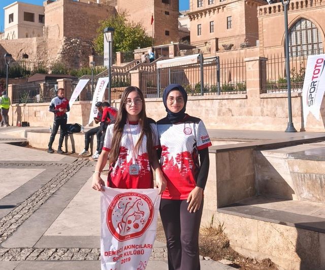 Manisa, Mardin'de Türkiye Oryantiring Şampiyonası 2. Kademe'de 9 madalya ve 5 kupa ile öne çıktı