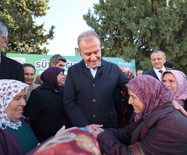 Mersin'de üreticilere süt soğutma tankı desteği: 100 üreticiye dağıtım, Gülnar'da 21 mobil güneş paneli