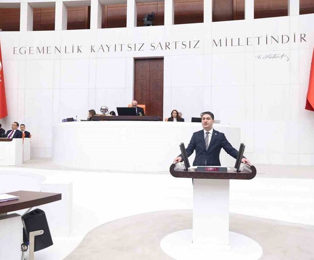 MHP'li İsmail Özdemir: Yunanistan'ın Lozan ve Paris anlaşmalarını ihlali Türkiye'nin sabrını zorluyor