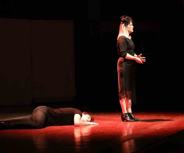 Muğla'da 'Umut' Tiyatrosu Madde Bağımlılığına Karşı Farkındalık Oluşturdu