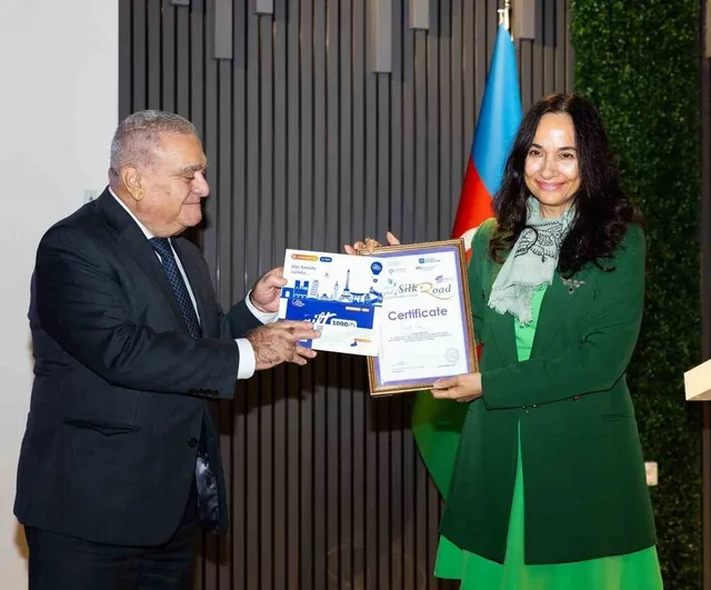 Niğde Ömer Halisdemir Üniversitesi Teknopark Şirketi Smart Bin ile Bakü'de İkincilik Elde Etti