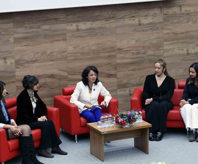 Prof. Dr. Türkan Saylan Menteşe'de konser ve söyleşiyle anıldı