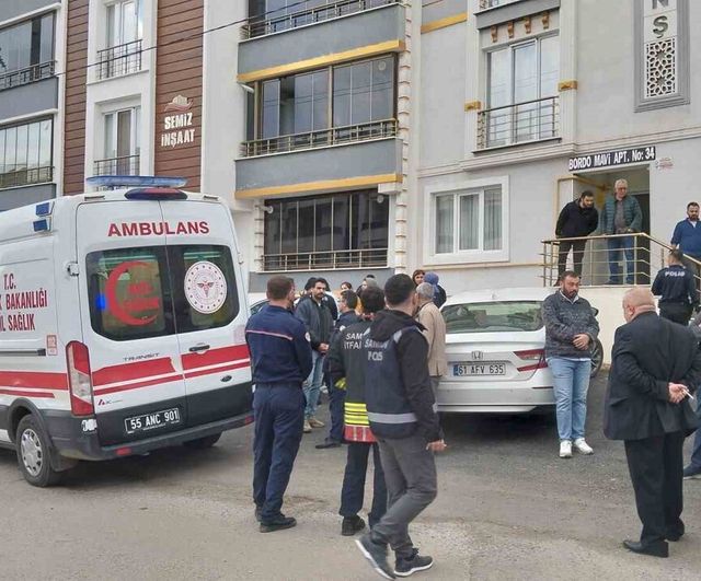 Samsun Bafra'da 28 yaşındaki K.K. evde doğal gaz borusuna asılı bulundu, hastanede yaşamını yitirdi