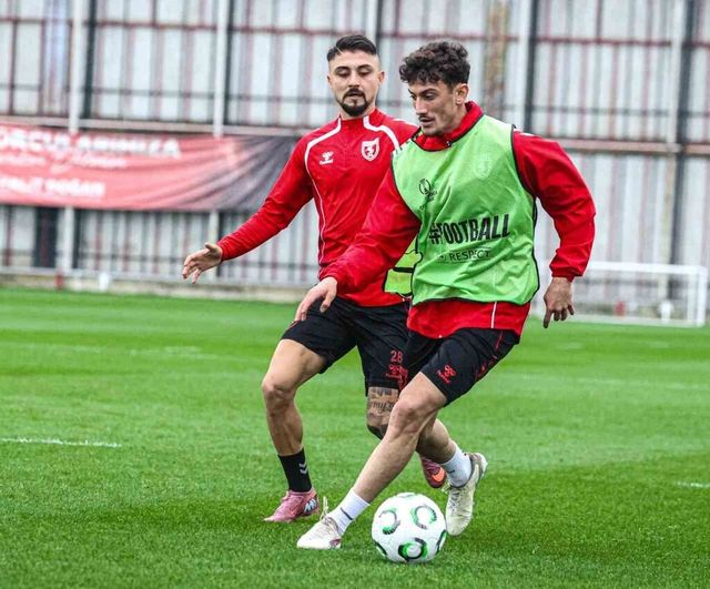 Samsunspor, Başakşehir'i Yenip 4 Maçlık Galibiyet Hasretine Son Vermek İstiyor