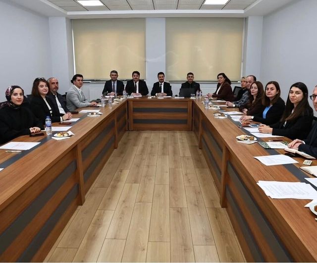 SAÜ Eğitim Fakültesi Danışma Kurulu, 2025-2026 Güz Dönemi İş Birliği Modellerini Gündeme Aldı