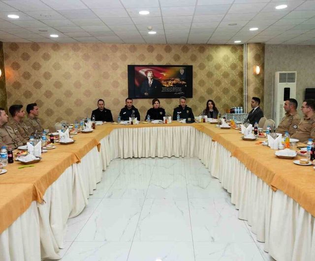 Sinop’ta İl Emniyet Müdürü Sibel Kılıçoğlu, Bekçilerle Kent Güvenliğini Değerlendirdi