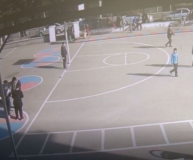 Sivas'ta beden eğitimi öğretmeni Heimlich manevrasıyla öğrencinin hayatını kurtardı