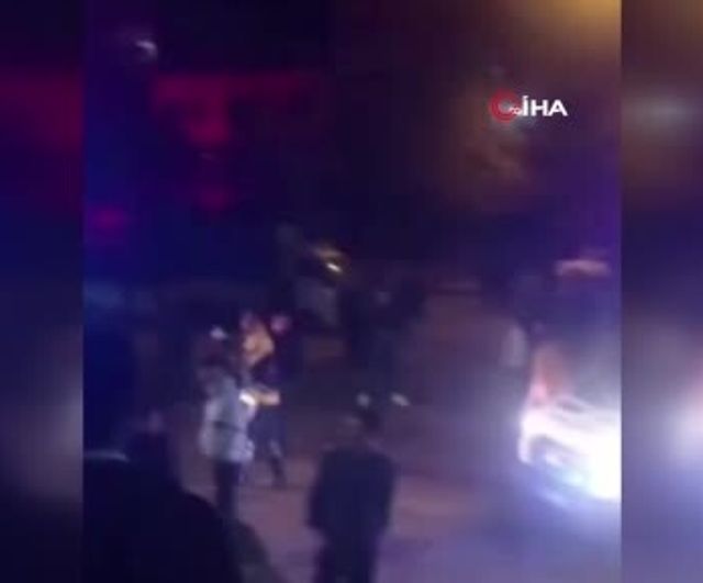 Siverek’te apartman yangını: 9 kişi dumandan etkilendi