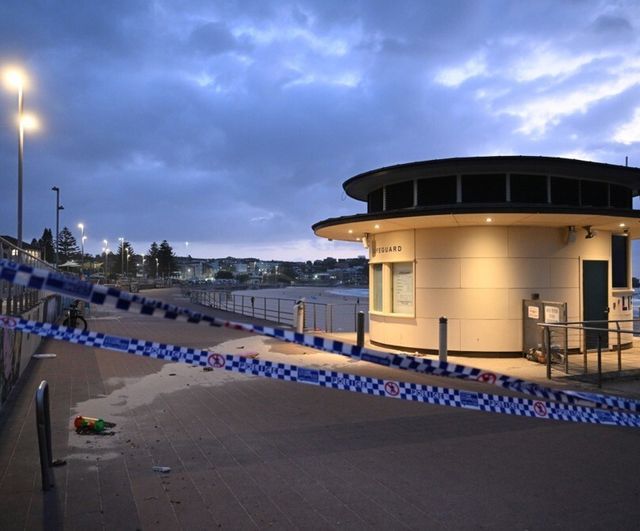 Sydney Bondi Plajı'ndaki silahlı saldırıda can kaybı 16'ya yükseldi