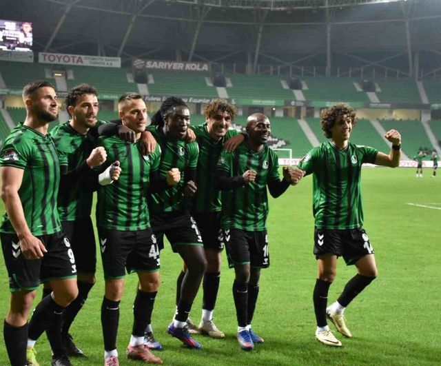 Trendyol 1. Lig 17. Hafta: Sakaryaspor 3-0 Hatayspor - Burak Çoban, Zwolinski ve Vukovic golleri
