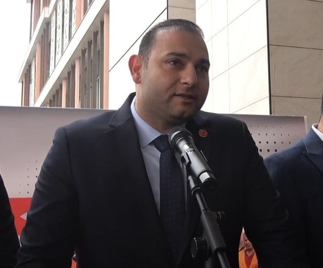 Başkan Bilecen: Kilis'e 2026'de hafif raylı sistem, yeni asfalt plenti ve uzay çatılı pazar yerleri geliyor