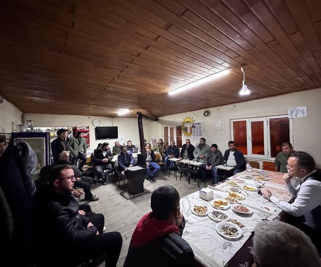 Başkan Semih Dere Bulgurlar Mahallesi’ni Ziyaret Etti: Talepler Yerinde Dinlendi ve Değerlendirildi