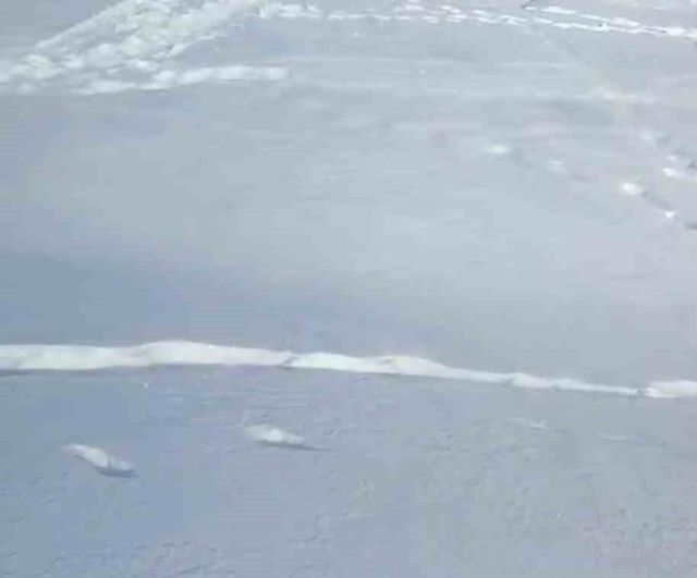 Bingöl’de rahatsızlanan 21 yaşındaki genç hava ambulansıyla Bingöl Devlet Hastanesi’ne sevk edildi