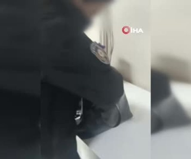 Bursa’da 'Baron abla' lakaplı torbacı, pizzacı kılığına giren polis operasyonuyla yakalandı