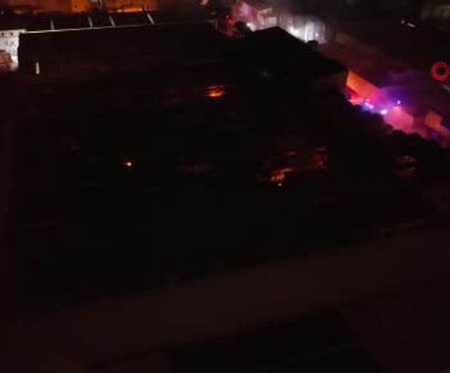 Bursa Nilüfer'de Minareliçavuş OSB'de kimyasal kaplama fabrikasında yangın kontrol altına alındı