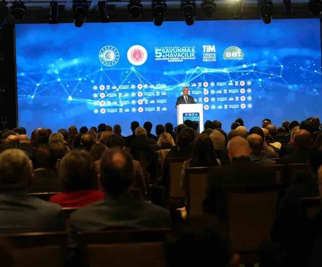 Cevdet Yılmaz: 'Geçmişte bize satılmayan ürünleri şimdi dünyaya satıyoruz' — Savunma sanayinde ihracat verileri