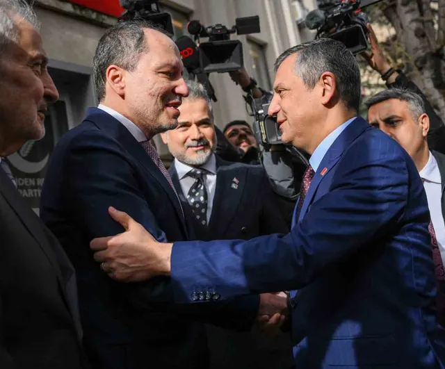 CHP Lideri Özgür Özel, Fatih Erbakan'ı Ziyaret Etti — Emekli ve Ekonomi Gündemi