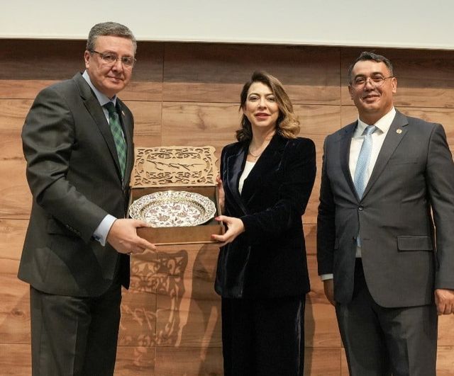 Ege'nin Enleri Ödül Töreni'nde Kütahya'dan Ödül Alan İsimler