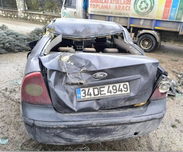 Elazığ Cahit Dolakay Caddesi'nde Trafik Kazası: 1 Kişi Yaralandı
