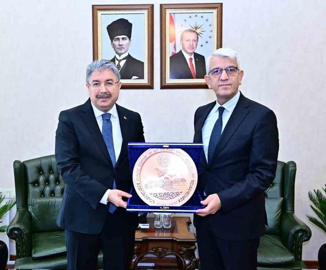 Eskişehir Valisi Dr. Erdinç Yılmaz’a '26 Ocak Dünya Gümrük Günü' Ziyareti