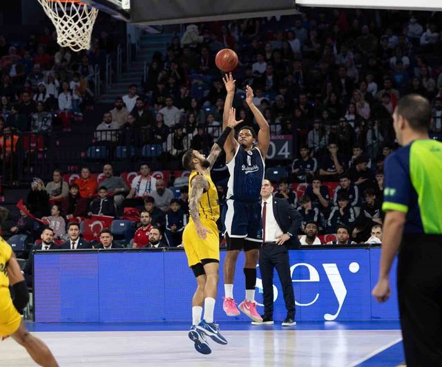 Eurocup: Bahçeşehir Koleji 81-79 Aris — Sinan Erdem'de çekişmeli galibiyet