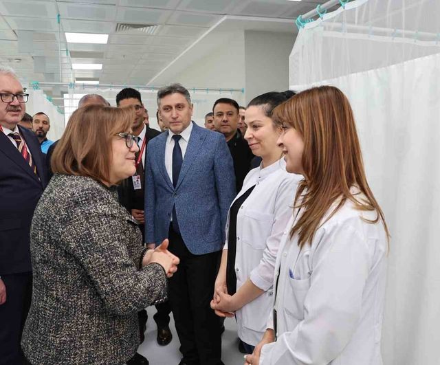 Fatma Şahin: Gaziantep OSB Travmatik Acil Durum Hastanesi diğer OSB’lere örnek olsun