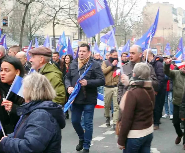 Fransa'da yaklaşık 20 kentte polis gösterileri: Alliance sendikası kaynak yetersizliğine dikkat çekti