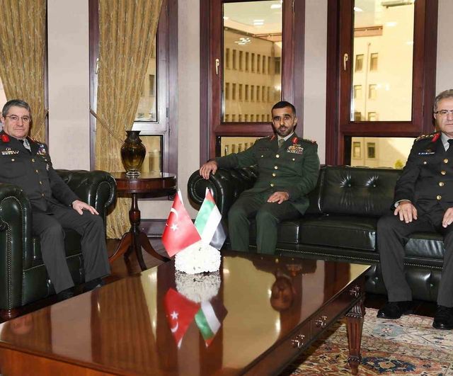 Genelkurmay Başkanı Bayraktaroğlu, BAE Kara Kuvvetleri Komutanı Al Hallami’yi kabul etti