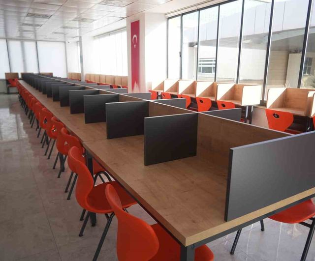 Gül Sinem Dönertaş Anısına Niğde Ömer Halisdemir Üniversitesi Hastanesinde Kütüphane Açıldı