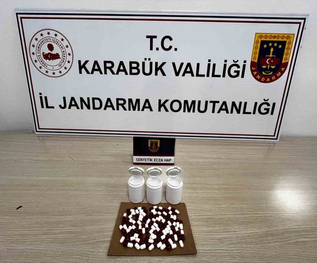 Karabük'te jandarma uyuşturucu operasyonunda 5 gözaltı