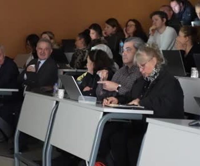 Kocaeli Sağlık ve Teknoloji Üniversitesi'nden Türkiye'nin ilk Yapay Zeka Destekli Öğrenci Başarı Analizi Sistemi