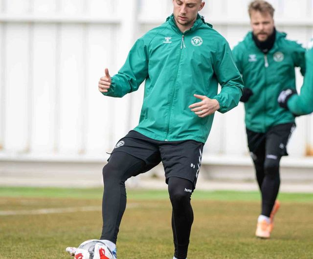 Konyaspor, Beşiktaş maçının hazırlıklarını Kayacık Tesisleri'nde sürdürüyor