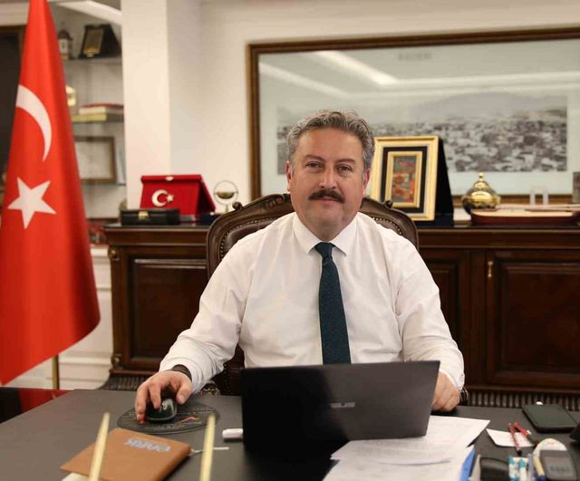 Melikgazi Belediyesi Gesi Kamp Merkezi'nde 11-14 Yaş İngilizce Yarıyıl Kampı Düzenliyor