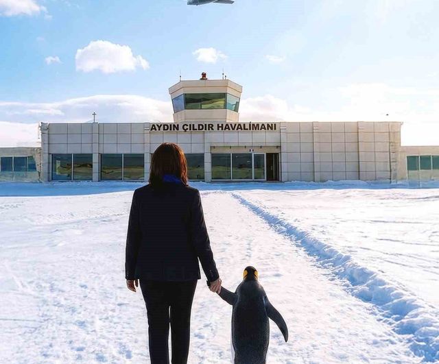 Özlem Çerçioğlu’nun 'Nihilist Penguen' paylaşımı Çıldır Havalimanı tartışmasını Aydın gündemine taşıdı