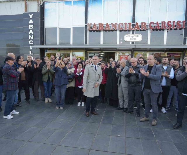 Samsunlu esnaf kent merkezindeki 'ucuzluk çadırlarının' kaldırılmasını istedi