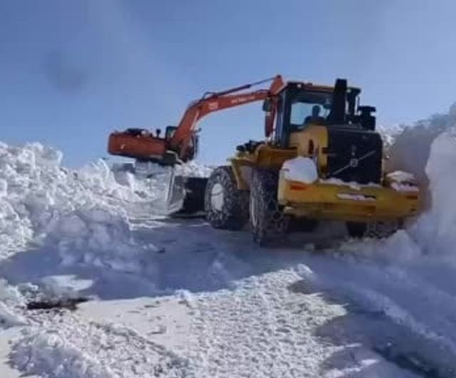 Şırnak'ta 'Kanlı Dere' ve çevresi karla kaplandı