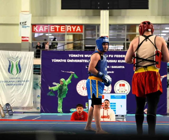 Wushu ÜNİLİG Türkiye Şampiyonası Sakarya'da başladı