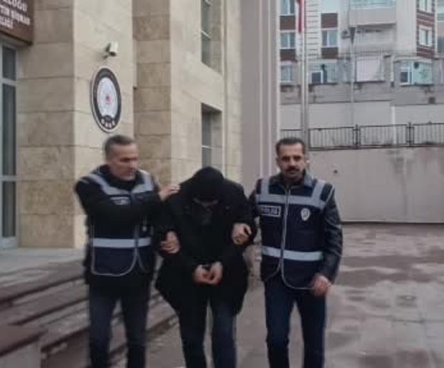 Amasya'da UYAP kaydı sonrası 16 yıl 9 ay 7 gün hapis cezası olan M.K. yakalandı