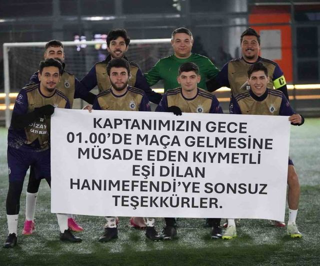 Ankara'da Eşinin İzniyle Maça Giden Oyuncuya Takımdan Pankartlı Teşekkür