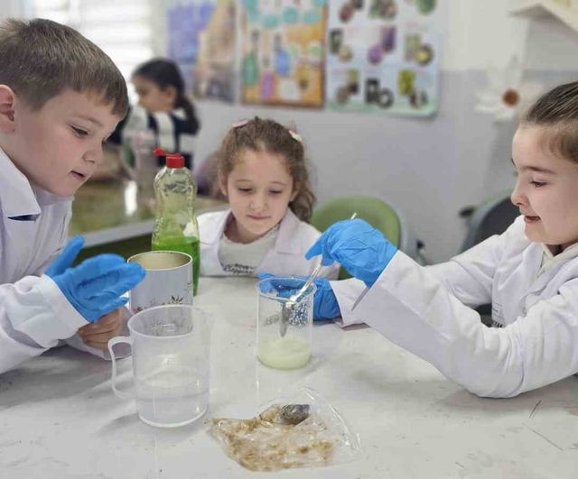 Canik'te yarıyıl tatili: Özdemir Bayraktar Keşif Kampüsü'nde bilim ve teknoloji eğitimi