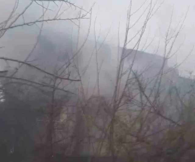 Hatay'da 4 çocuklu annenin evi yangında kullanılamaz hale geldi — Biriktirdiği eşyalar kül oldu