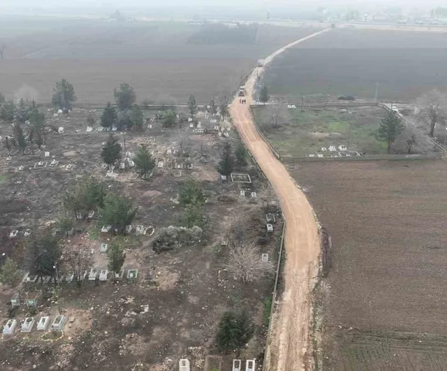 Suruç’ta Şahinler-Binatlı mezarlık yolunda iyileştirme çalışmaları başladı