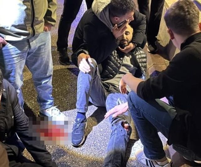 Aksaray'da motosikletin otomobile arkadan çarpması: 2 yaralı