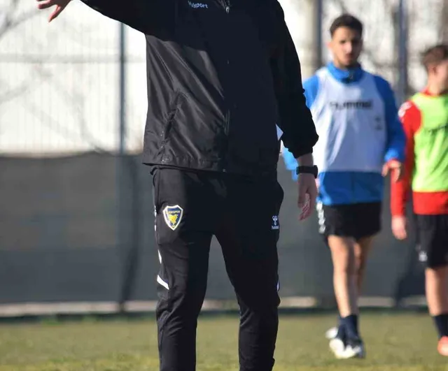 Bucaspor 1928, Özcan Sert ile karşılıklı anlaşarak ayrıldı