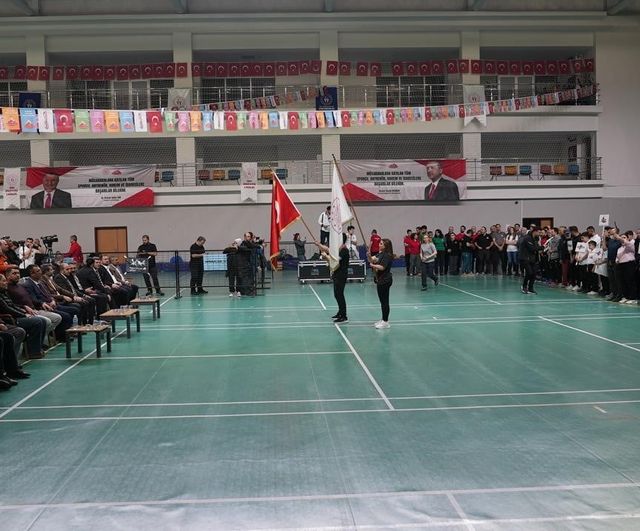 Bursa'da Para Tırmanış Türkiye Şampiyonası: Milli Takım Hedefi İçin Kıyasıya Mücadele