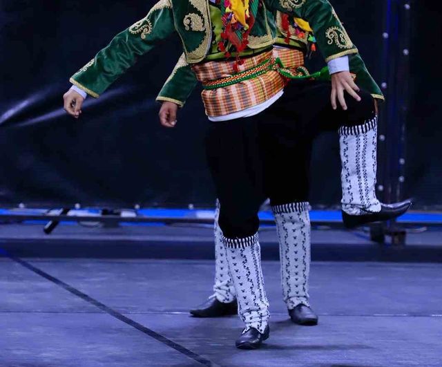 Denizli'de Okul Sporları Halk Oyunları Yıldızlar Grup Şampiyonası'nda dereceye giren ekipler belli oldu